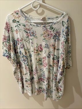 Basic Editions White Floral Short Sleeve Tee